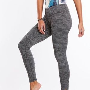 Lucy studio Hatha Marled leggings XS lightly used